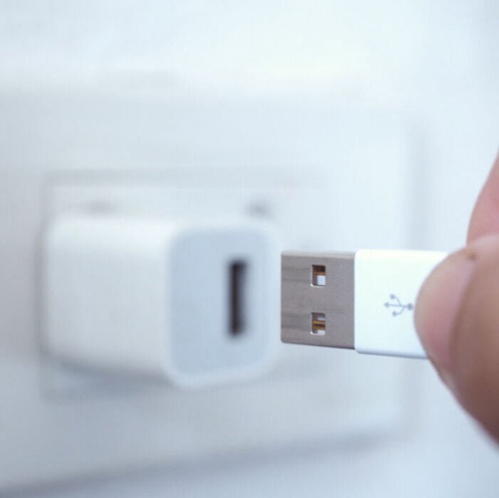 how to use WellaWhite Electric Toothbrush